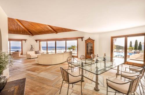 Marathon Villa | Villa Artisti Marathon
