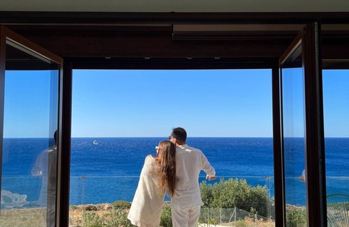 Pefki Villa | Villa Atalandia, a Cretan Oasis of Rest and Light.