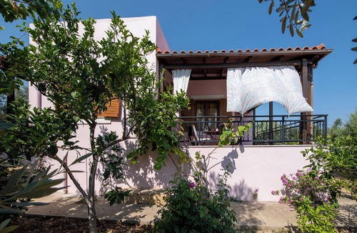 Asteri Villa | Villa Athina in the Cretan nature