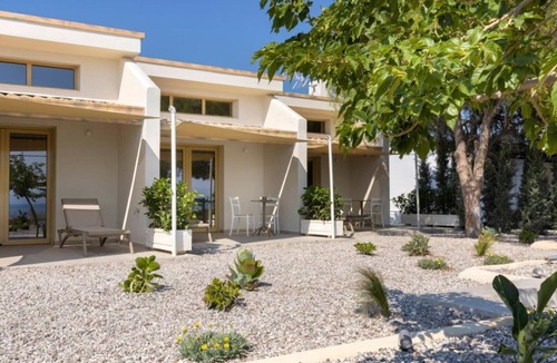 Loutraki Villa | Villa Aura Loutraki Double Room with Garden view