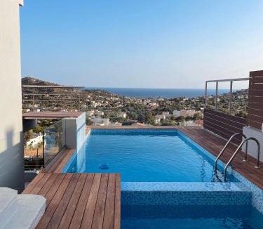 Kropia Apartment | Villa Azzura with sea view & private pool at Athens Riviera