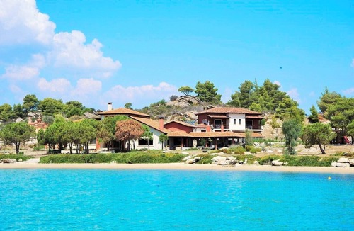 Sithonia Villa | Villa Beyond Paradise