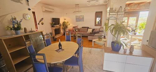 Aposelemis Villa | Villa Carmi Private Pool