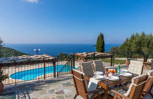 Vasilikiadhes Villa | Villa Cassandra Fiskardo by Villa Plus