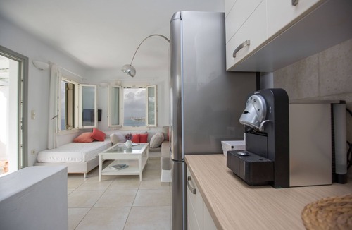 Maragas Villa | Villa Caterina Is Family Friendly, Pet Friendly, Close To The Beach And To Town