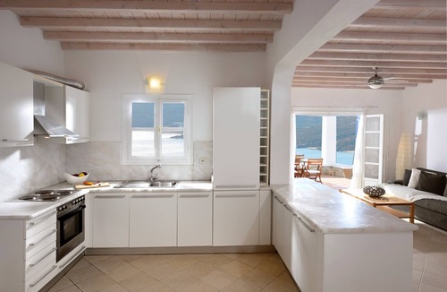 Elia Villa | Villa Chrysta for Large Groups – Sea View & Private Pool