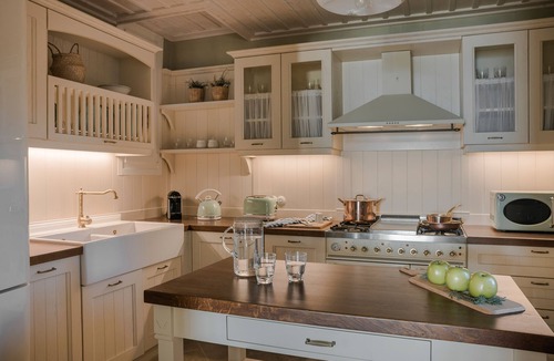 Eleios-Pronnoi Villa | Villa Comi