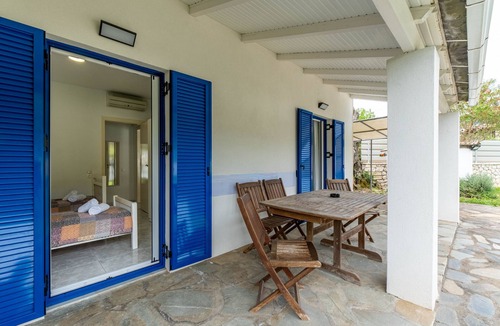 Liapades Villa | Villa 'Corfu Twins' with Mountain View, Wi-Fi and Air Conditioning