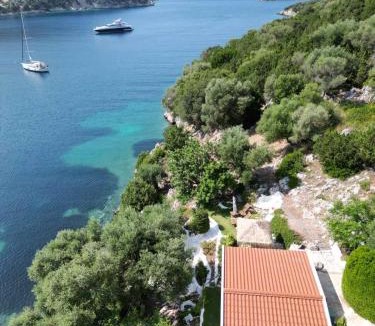 Paliki House | Villa Costa