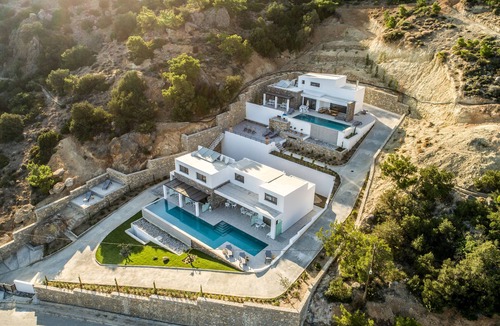Koutsounari Apartment | Villa Daniela Apartments with pool and seaview