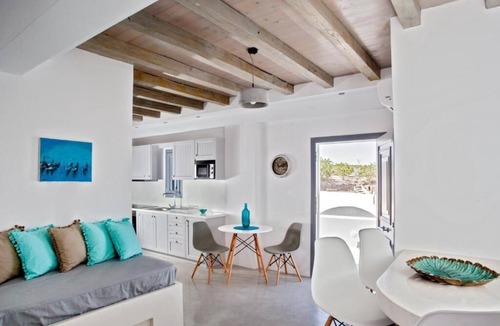 Vothon Villa | Villa Del Sol Santorini