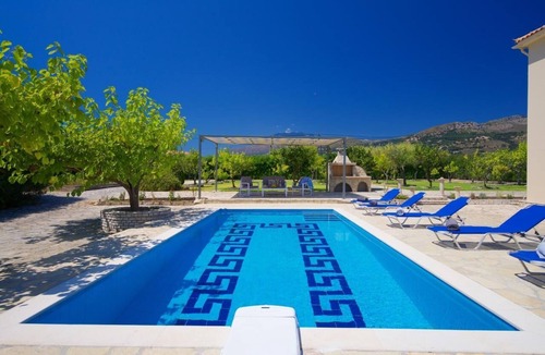 Skala Villa | Villa Demeter - Private and relaxing, close to beaches and the village of Skala