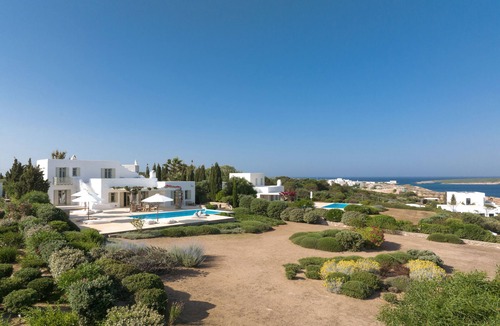 Ampelas Villa | VILLA EKAVI FILIZI - Seaside Residence just outside of Naousa