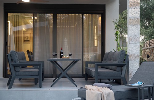 Evgiros Villa | Villa – Elegant & Serene Hideaway | September15 Suites