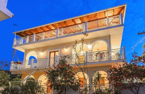 Alikanas Villa | Villa Eleni-2nd Floor Maisonette with Ocean panorama terrace for up to 4 people
