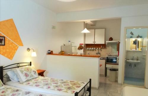 Agios Gordios Apartment | Villa Eleni (Studio 1) Fully equiped, near the sea