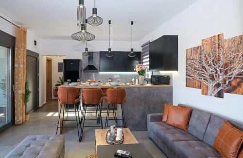 Monopari Villa | Villa Eleonas with private swimming pool