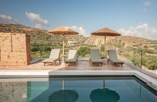 Agia House | Villa Elpida in Myloniana