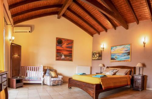 Doukades House | Villa Emily, soothing experience, perfect getaway