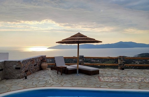 Skiathos House | "Villa Erifili" Luxurious villa with spectacular view in Skiathos Island