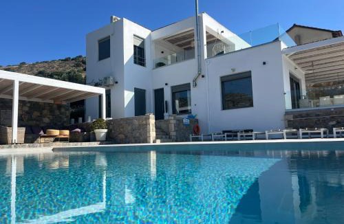 Elounda Villa | Villa Estée, luxury villa with private infinity pool and jacuzzi