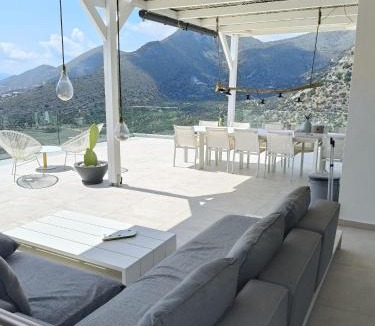 Elounda Villa | Villa Estée, luxury villa with private infinity pool and jacuzzi