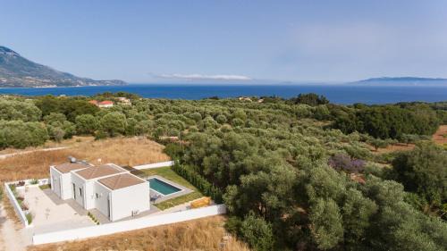 Pesada Villa | Villa Esther