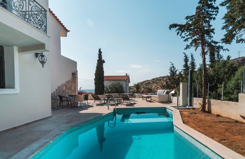 Palaia Fokaia Villa | Villa Eve, Next to the Temple of Poseidon. Private Pool next to the beach