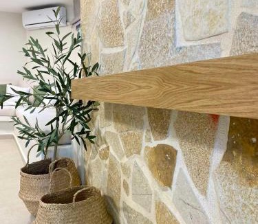 Pyrgos Psilonerou Apartment | Villa Fleria Seaside Studios & Apts