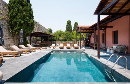Rhodes Old Town Villa | Villa Fluvian