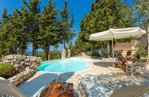 Vlachopoulatika Villa | Villa Gallini Large Private Pool Walk to Beach Sea Views A C Wifi - 979
