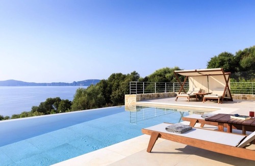 Katomerion Villa | Villa Genesis - Two Bedroom Villa, Sleeps 4