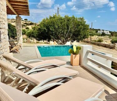 Aliki House | Villa Giorgianna -near Aliki beach with pool