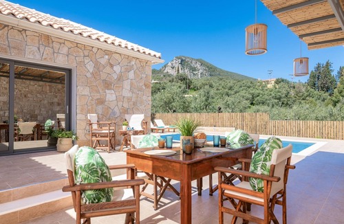 Katastari Villa | Villa Halakas by Villa Plus