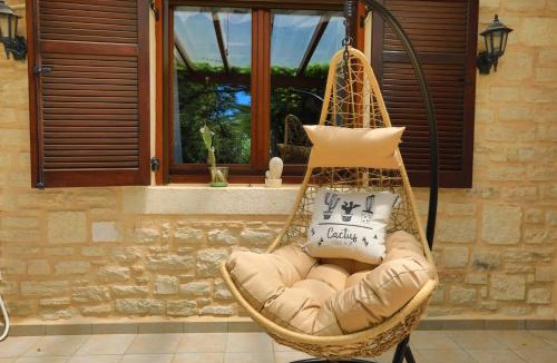 Prines Villa | Villa Harmony, Steinvilla