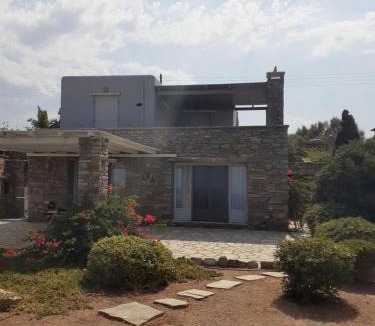 Koundouros Villa | Villa Heliophilia