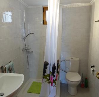 Troizinia Apartment | Villa in Kalloni direkt am Meer, tolle Aussicht