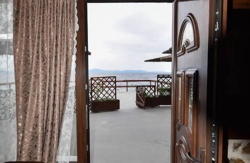 Volos Villa | Villa in Malaki in Sea With PlayGround