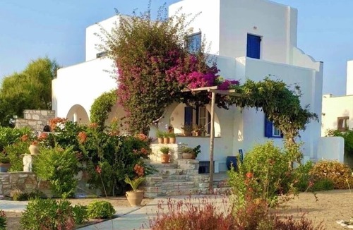 Naxos Villa | Villa In Naxos, Near Agia Anna And Plaka Beach