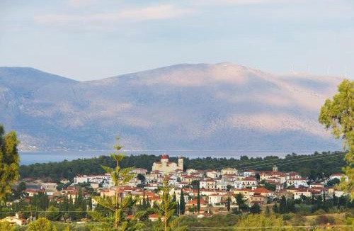 Galaxidi House | VILLA IN THE OLIVE TREES Galaxidi