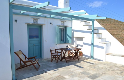 Tinos Town House | Villa Ioanna Blue- Vacation Houses for rent 300 metres by the sea