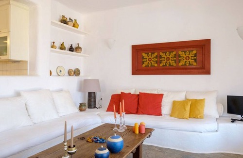 Koundouros Villa | Villa Ioanna: Your dream summer home!