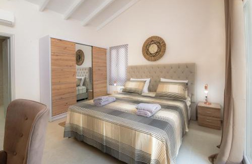 Paxos Villa | Villa Irida