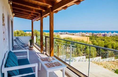 Hersonissos Centre Apartment | Villa Izabela Apartments with Private Pools
