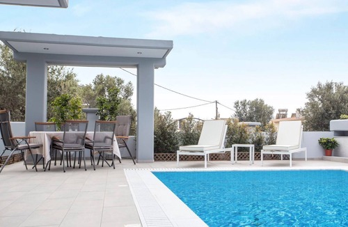 Kalithies Villa | Villa Kalithies - Two Bedroom Villa, Sleeps 5