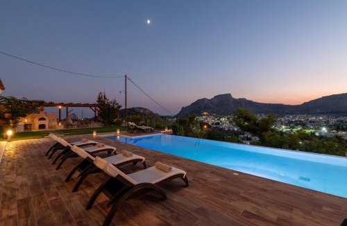 Archangelos Villa | Villa Kamos