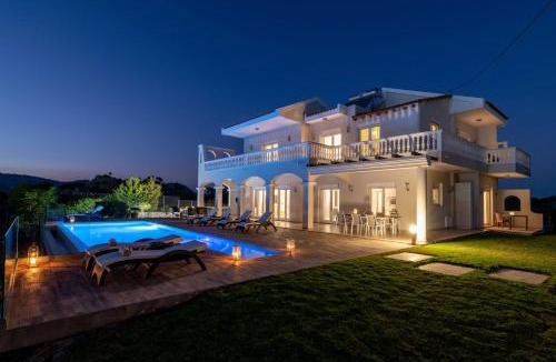 Archangelos Villa | Villa Kamos