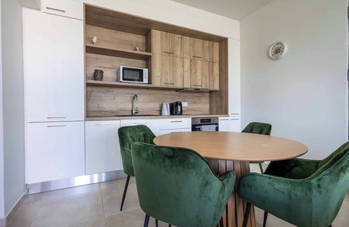 Adelianos Kampos Villa | Villa Kampos Ena - Two Bedroom Villa, Sleeps 4