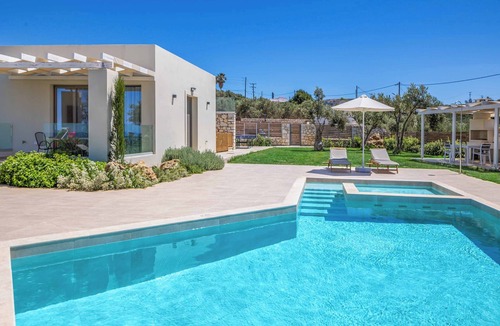 Adelianos Kampos Villa | Villa Kampos Ena - Two Bedroom Villa, Sleeps 4