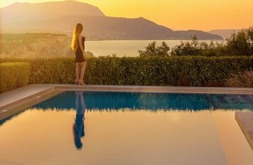 Plaka Villa | Villa Karga (4 bedroom villa)